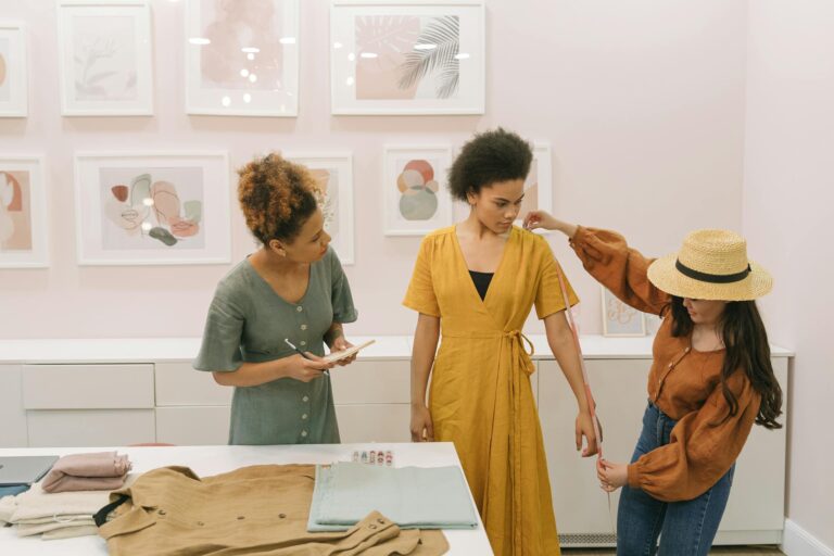 $40/hr Tailor Jobs in Canada for Immigrants